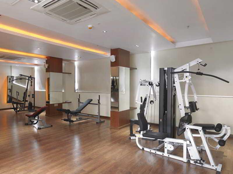 Royal Orchid Central Kireeti Hampi, Hospet Buitenkant foto